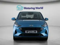 Gebraucht Hyundai i10 SE 67 PS (49 kW) 2023 Blau Kleinwagen
