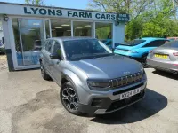 Usado Jeep Avenger Altitude 100 HP (73 kW) 2024 Cinzento SUV