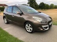 Used Renault Scénic III Dynamique 110 HP (80 kW) 2011 Bronze MPV