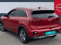 Used Kia Niro 139 HP (102 kW) 2021 Red SUV
