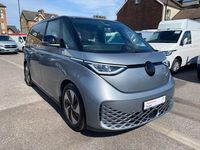 Usado VW ID. Buzz Pro 150 kW (204 HP) 2022 Prateado Monovolume