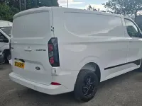 Used Ford Transit Custom Limited 136 HP (100 kW) 2024 White Van