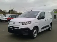 Novo Fiat Doblò 2026 Branco Monovolume
