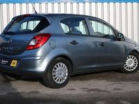 Używany Vauxhall Corsa Edition 2014 Srebrny Hatchback