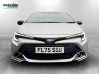 Begagnad Toyota Corolla Design 140 HK (102 kW) 2025 Silver Halvkombi