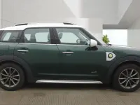 Used Mini Cooper Countryman 224 HP (164 kW) 2018 Green SUV