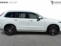 Used Volvo XC90 Momentum 235 HP (172 kW) 2022 White SUV