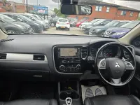 Used Mitsubishi Outlander P-HEV 200 HP (147 kW) 2015 White SUV