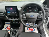 Usado Ford Fiesta Trend 2022 Branco Citadino