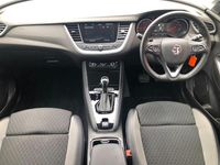 Used Vauxhall Grandland X SRi 130 HP (95 kW) 2020 Black SUV
