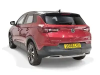Used Vauxhall Grandland X Sport 130 HP (95 kW) 2018 Red SUV