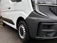New Renault Master 2025 White Van