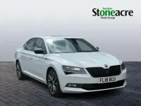 Used Skoda Superb SportLine 220 HP (161 kW) 2018 White Hatchback