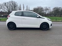 Begagnad Peugeot 108 Active 2016 Vit Halvkombi