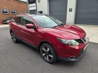 Used Nissan Qashqai N-TEC 130 HP (95 kW) 2015 Red SUV
