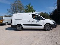 Begagnad Peugeot Partner S 2017 Vit