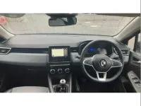 Used Renault Clio Evolution 90 HP (66 kW) 2024 Blue Hatchback