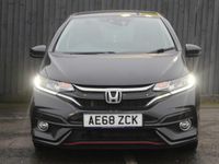 Second-hand Honda Jazz Sport 130 CP (95 kW) 2018 Negru Hatchback