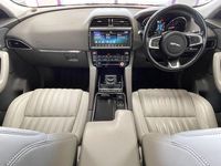 Used Jaguar F-Pace Portfolio 180 HP (132 kW) 2020 Blue SUV