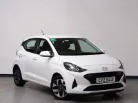 Używany Hyundai i10 Advanced 79 KM (58 kW) 2024 Biały Hatchback