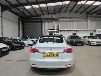 Used Tesla Model 3 Long Range AWD 366 kW (498 HP) 2021 White Sedan