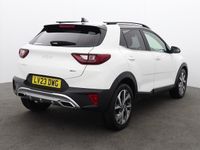 Used Kia Stonic GT-Line S 118 HP (86 kW) 2023 White SUV
