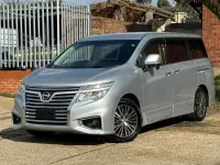 Used Nissan Elgrand 2017 Silver MPV