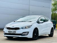 Used Kia ProCeed 98 HP (72 kW) 2015 White Hatchback