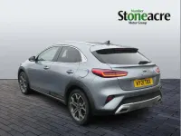 Usado Kia XCeed 160 CV (117 kW) 2021 Plateado SUV