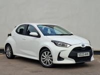 Used Toyota Yaris Hybrid 116 HP (85 kW) 2023 White Hatchback