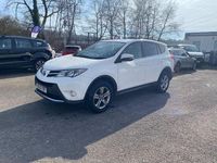 Used Toyota RAV4 Business Edition 124 HP (91 kW) 2015 White SUV