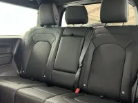 Used Land Rover Defender SE Dynamic 350 HP (257 kW) 2025 Black SUV