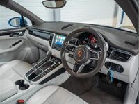 Used Porsche Macan S 254 HP (186 kW) 2017 Blue SUV