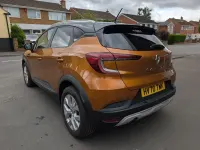 Used Renault Captur Iconic 2020 Orange SUV