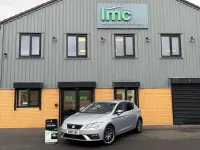 Used Seat Leon SE Dynamic 115 HP (84 kW) 2018 Silver Hatchback