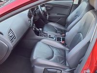 Used Seat Leon ST FR Sport 190 HP (139 kW) 2019 Red Estate