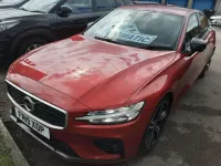 Begagnad Volvo S60 R-Design 250 HK (183 kW) 2019 Röd Sedan
