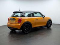 Used Mini Cooper Hatch 136 HP (100 kW) 2017 Orange Hatchback