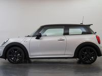 Usado Mini Cooper S Hatch 189 HP (139 kW) 2019 Prateado Citadino