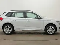 Used Skoda Kamiq SE 85 HP (62 kW) 2025 Moon white metallic SUV