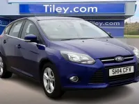 Used Ford Focus Zetec 125 HP (91 kW) 2014 Blue Hatchback