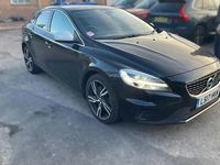 Used Volvo V40 R-Design 123 HP (90 kW) 2017 Black Hatchback