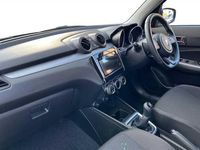 Used Suzuki Swift SZ5 83 HP (61 kW) 2023 Pure white Hatchback