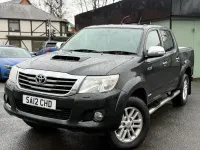 Used Toyota HiLux 171 HP (125 kW) 2012 Black Pickup