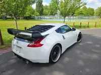 Used Nissan 370Z 328 HP (241 kW) 2010 White Hatchback
