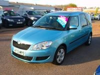 Usado Skoda Roomster SE 105 CV (77 kW) 2012 Azul Monovolumen