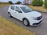 Used Dacia Sandero Essentiel 90 HP (66 kW) 2018 White Hatchback