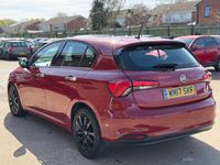 Used Fiat Tipo Lounge 120 HP (88 kW) 2017 Red Hatchback