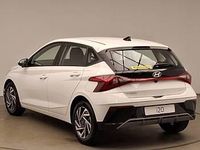 Used Hyundai i20 Advanced 100 HP (73 kW) 2025 White Hatchback