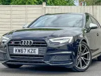 Usado Audi S4 Comfort 354 HP (260 kW) 2018 Preto Carrinha